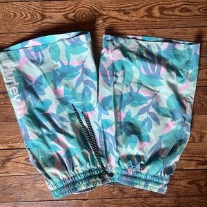 Hurley Leaf Print Shorts - Teal and Pink